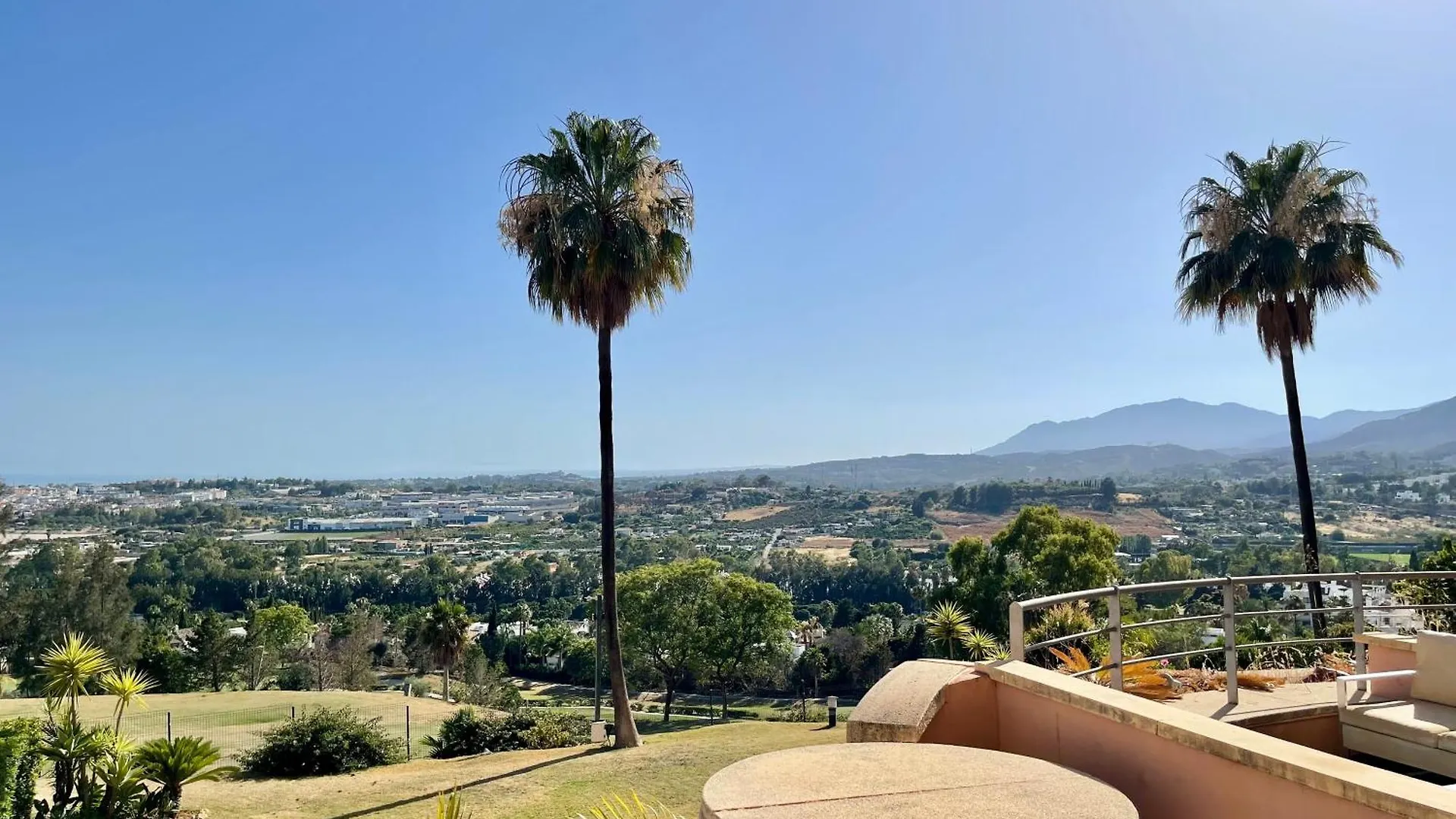 Apartment Lovely Apartament In Nueva Andalucia, With Spectacular Sea & Giblartar View Marbella
