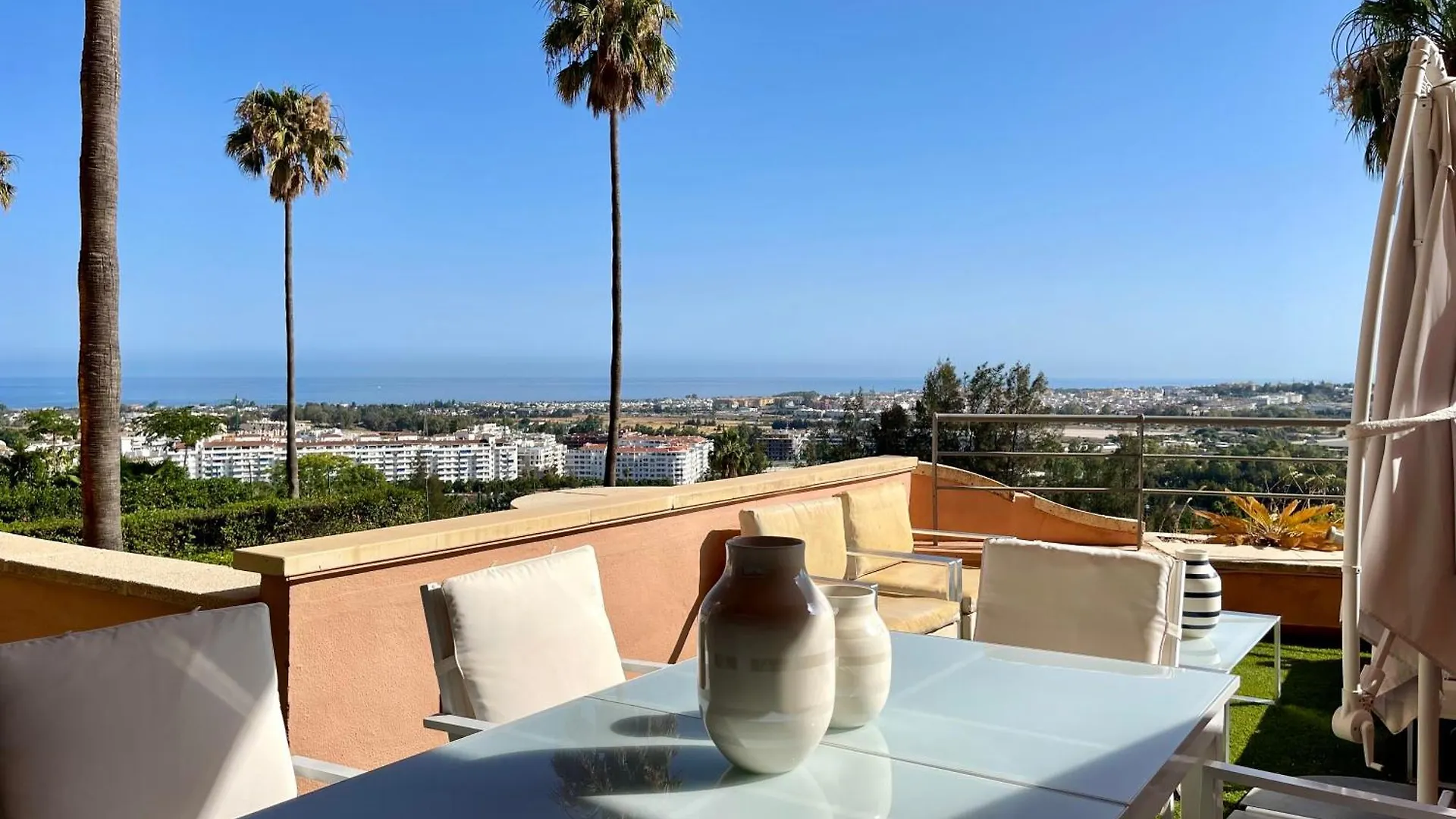 Lovely Apartament In Nueva Andalucia, With Spectacular Sea & Giblartar View Marbella