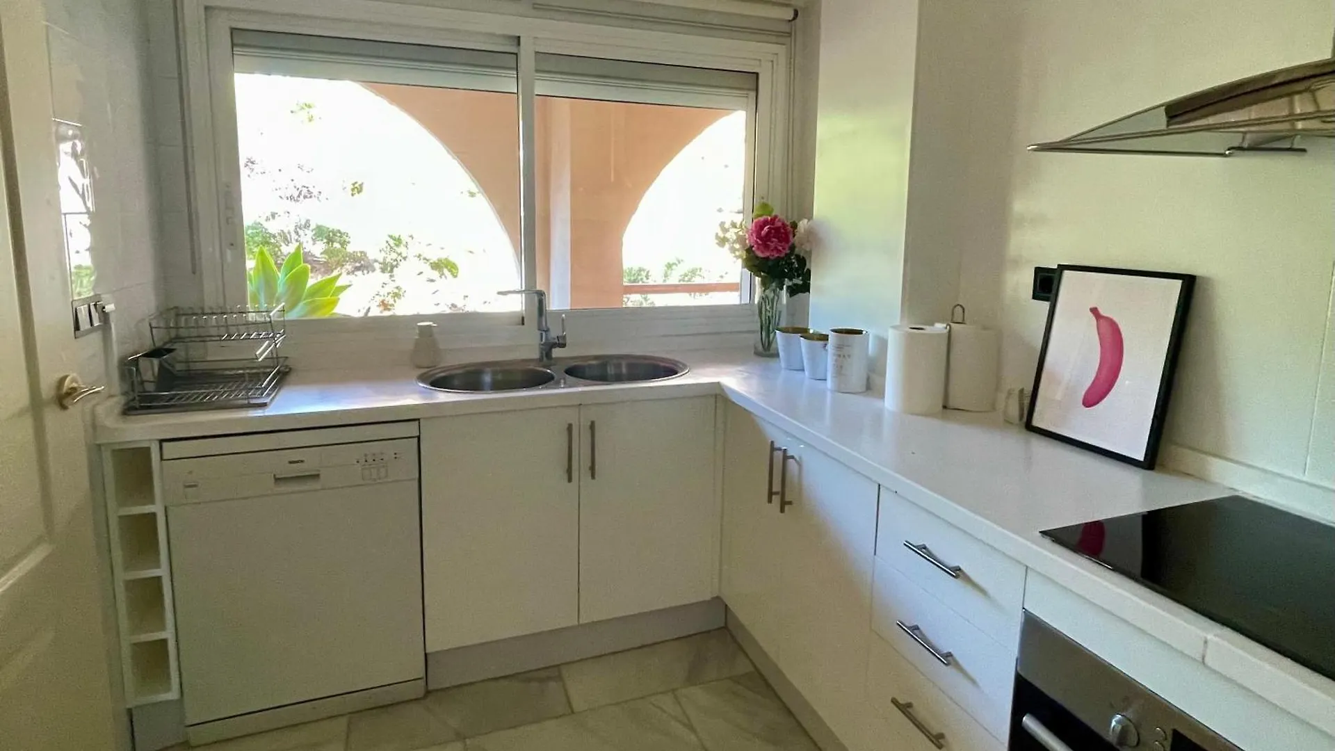 Lovely Apartament In Nueva Andalucia, With Spectacular Sea & Giblartar View Marbella